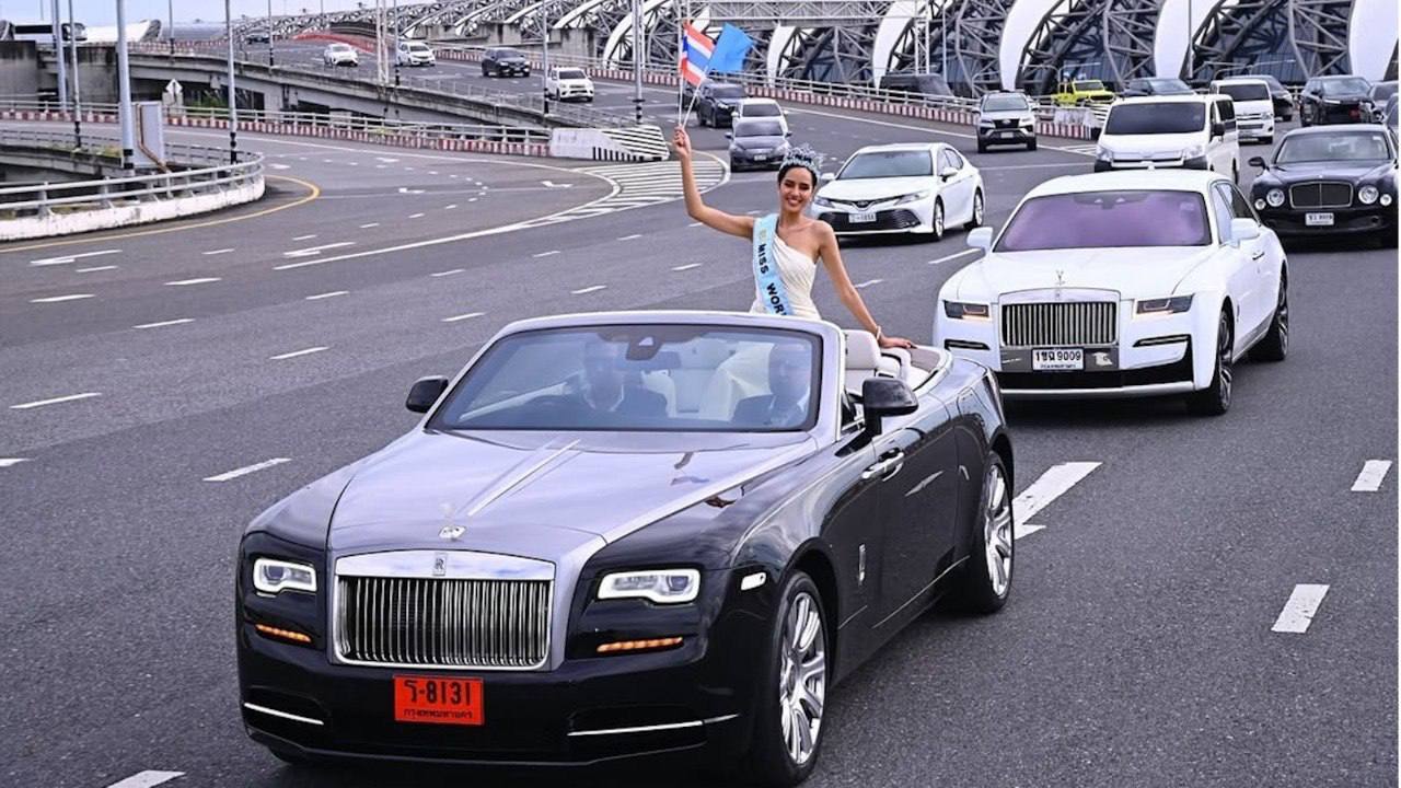 Первая тайская Мисс Мира в Бангкоке