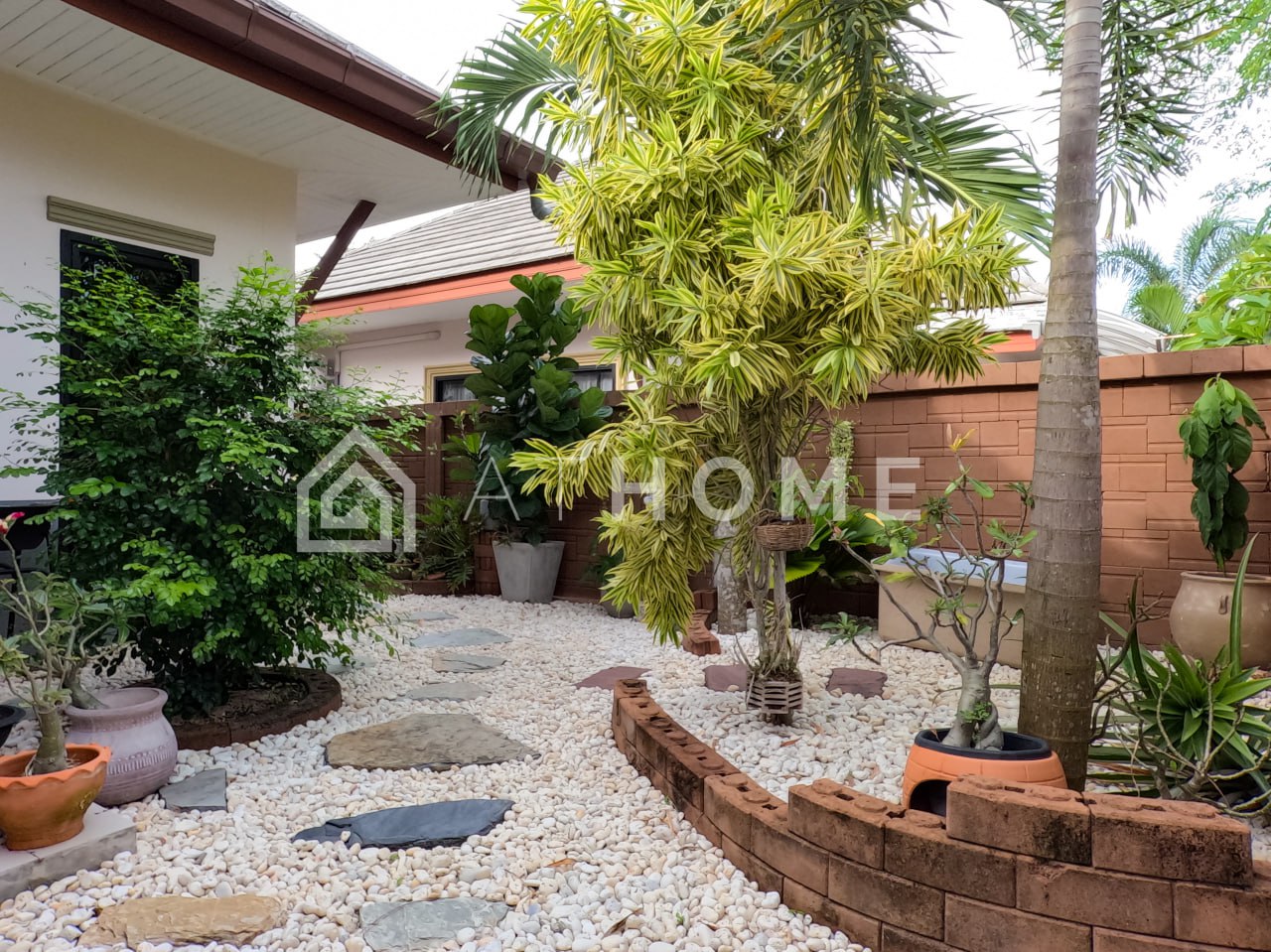 Срочная продажа виллы в Паттайе