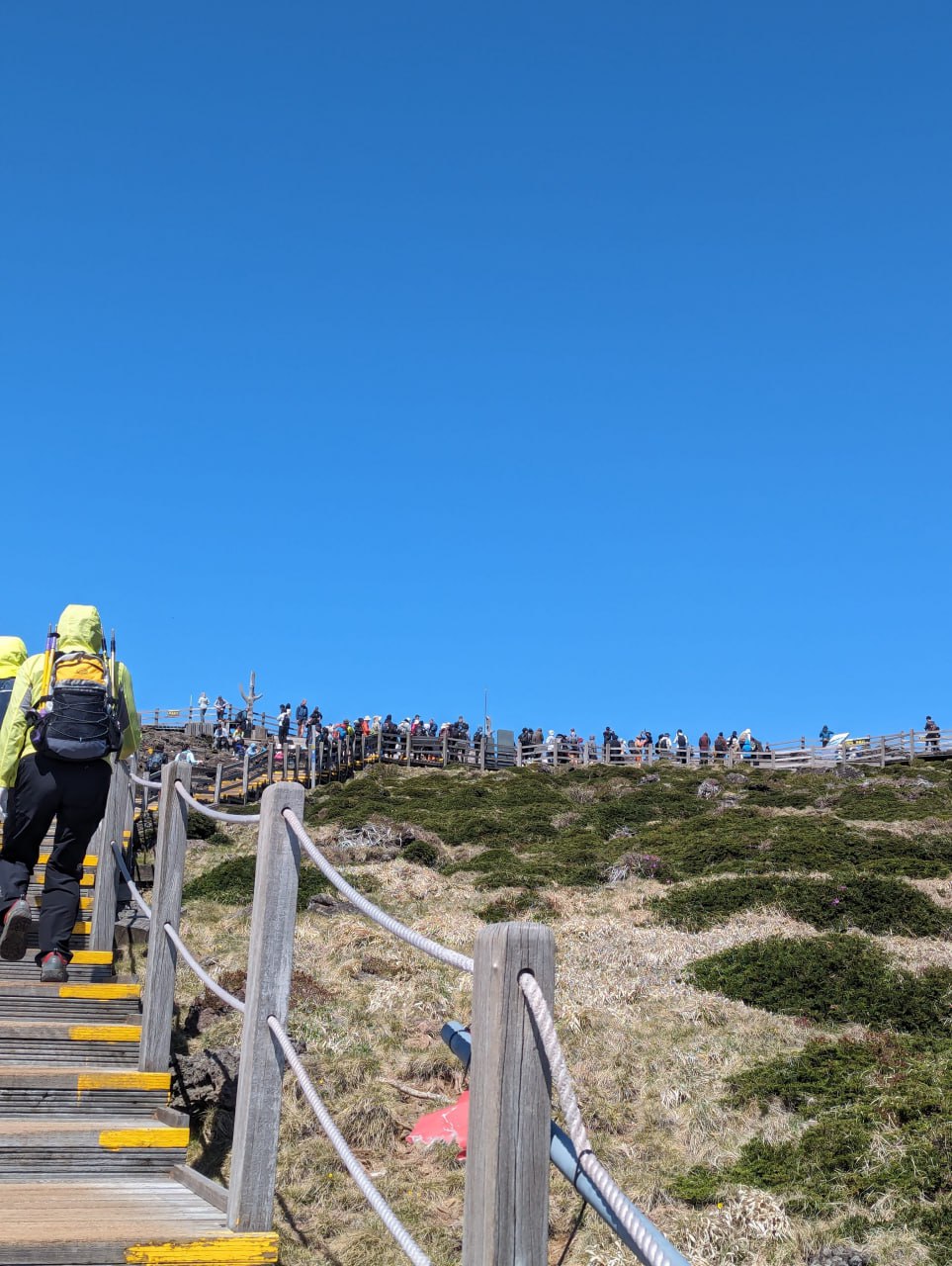 Поход на гору Халассан в Корее