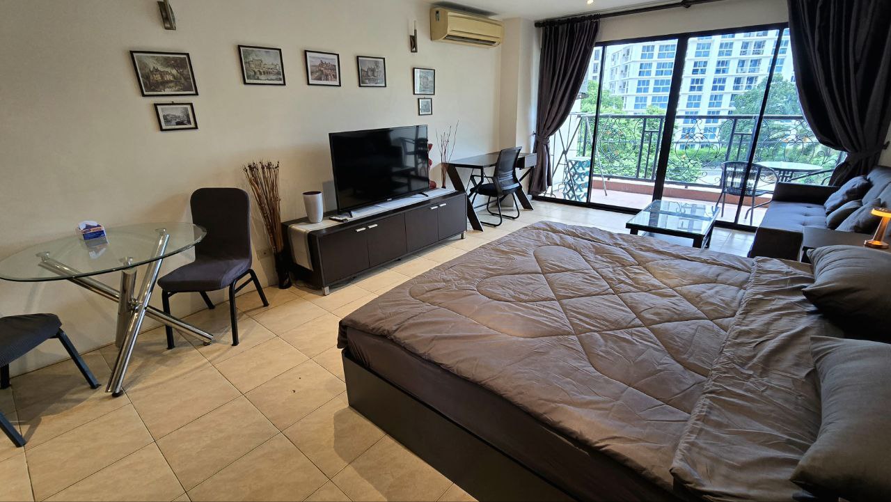 Аренда студии у пляжа