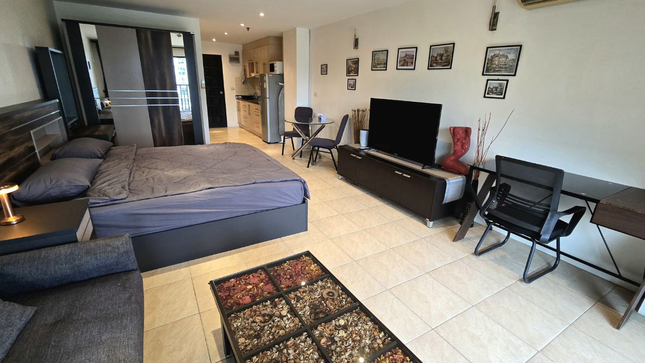 Аренда студии у пляжа