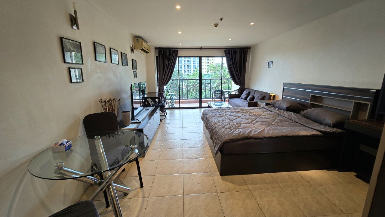 Аренда студии у пляжа