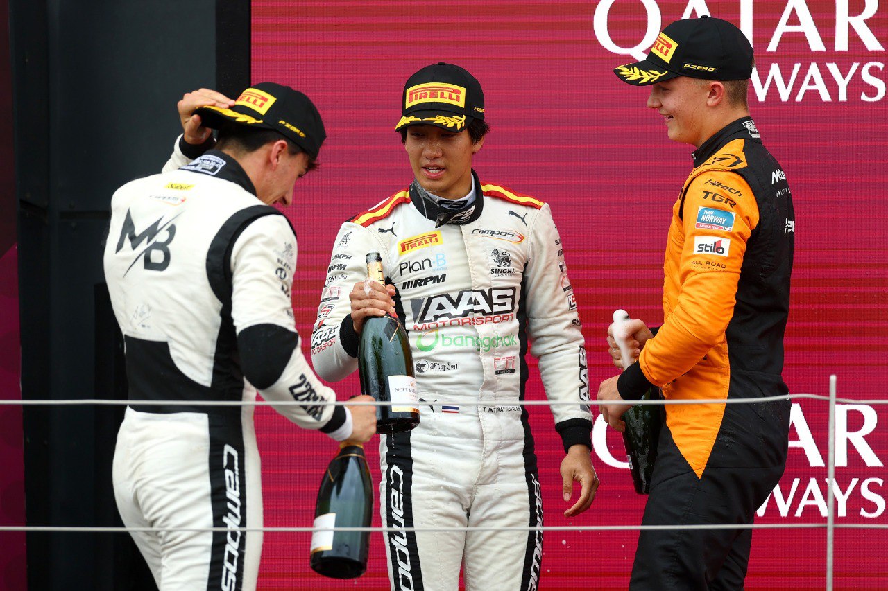Тайский гонщик выиграл спринт в формуле