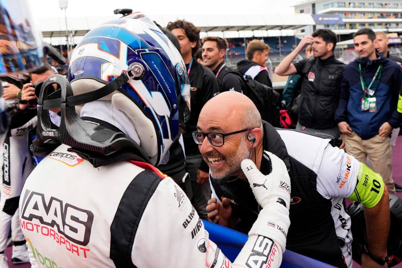 Тайский гонщик выиграл спринт в Формуле