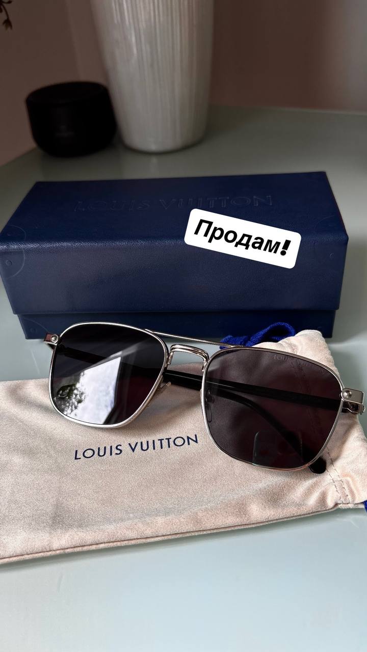 Продажа мужских очков в Дубае