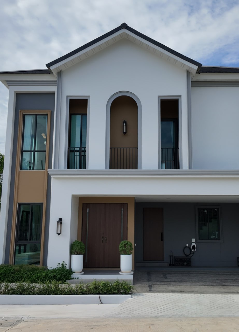 Продажа двухэтажной виллы в новом посёлке