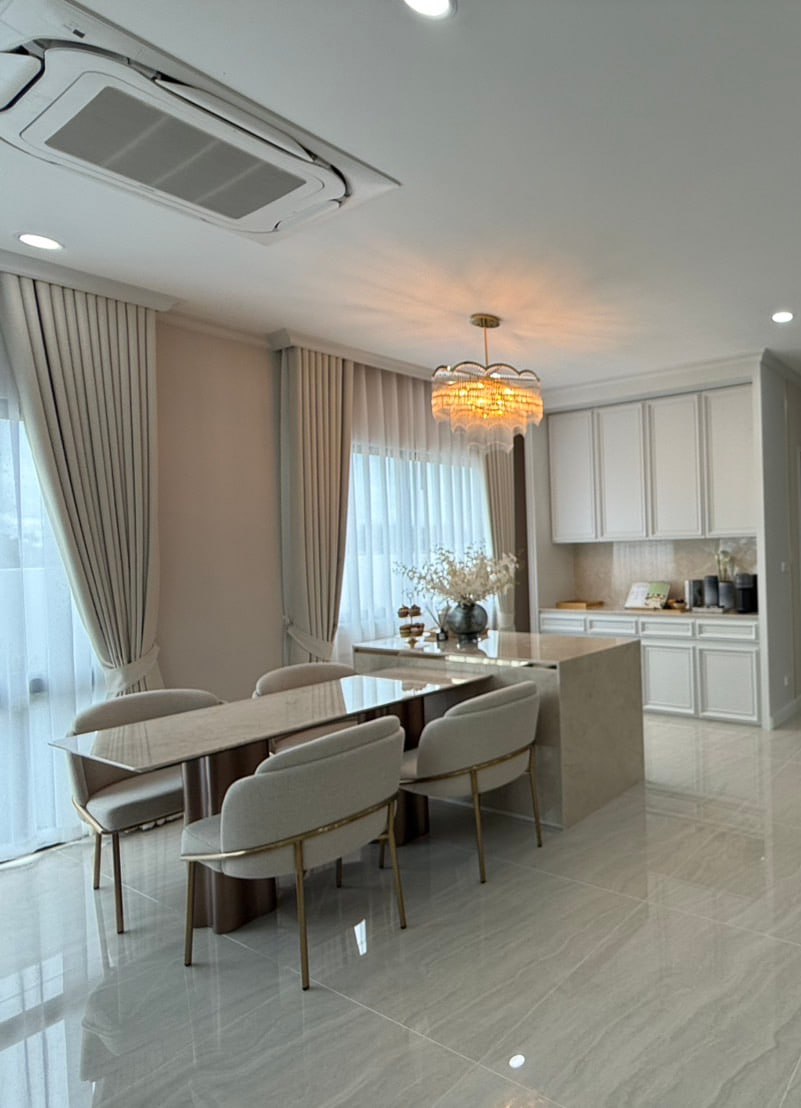 Продажа двухэтажной виллы в новом посёлке