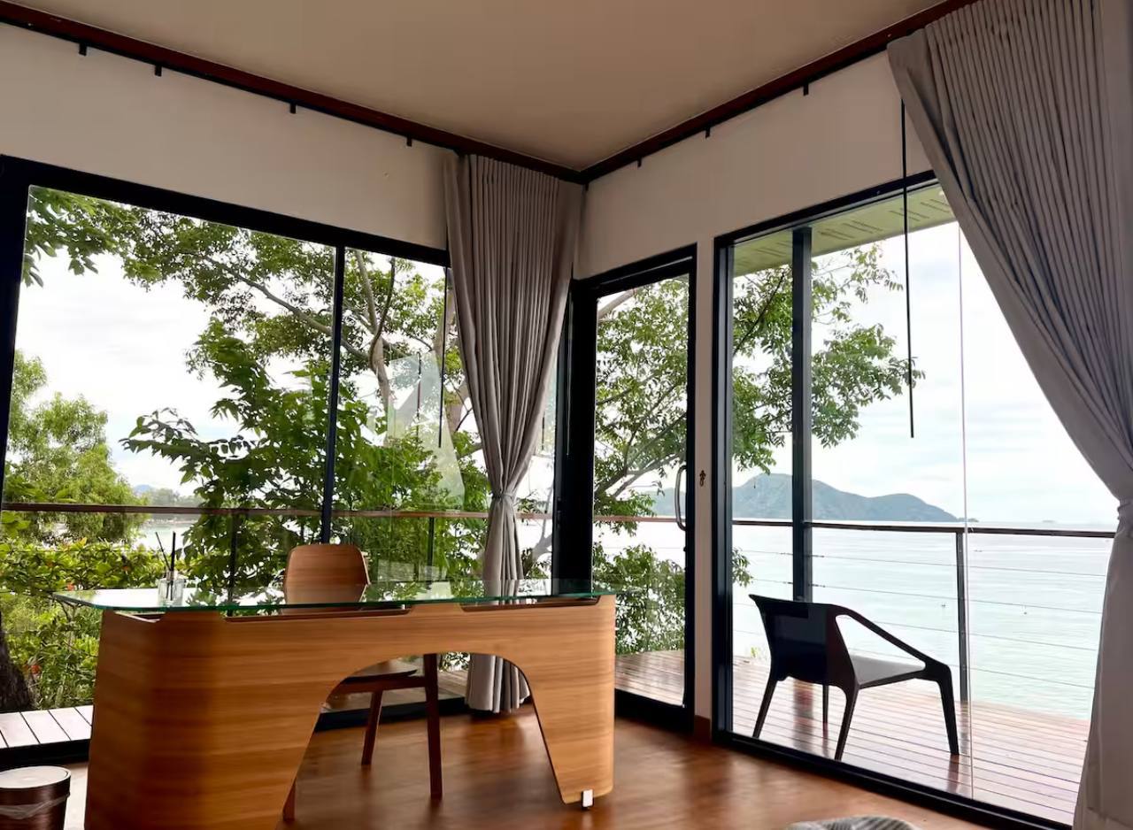 Аренда виллы с видом на море