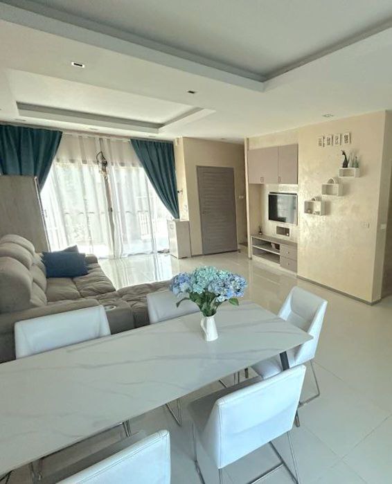 Продажа таунхауса на Чалонге