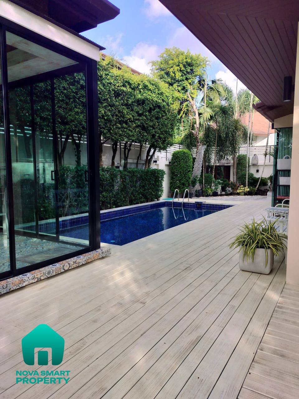 Продажа шикарной виллы на Банг Тао