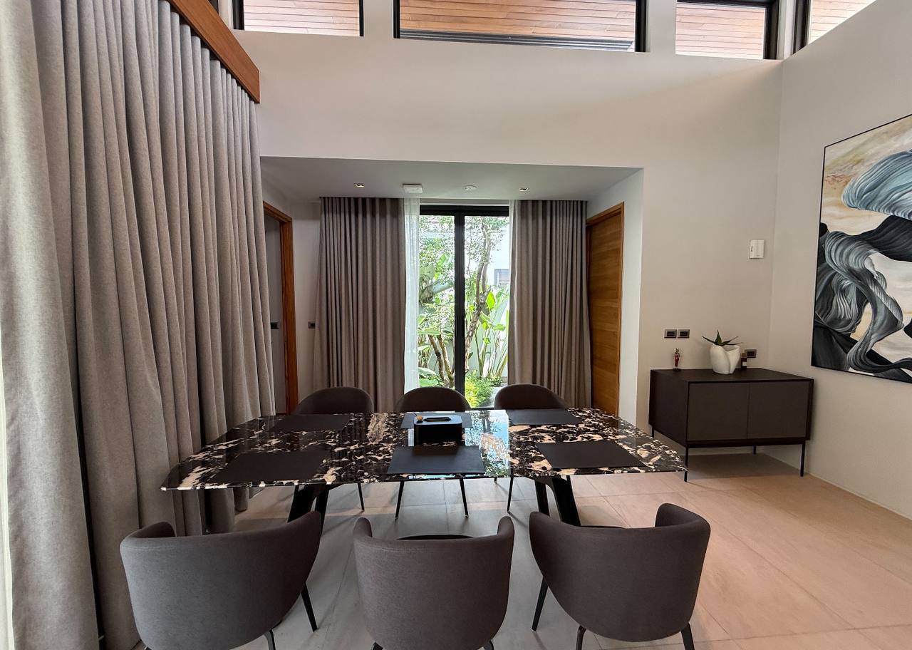 Аренда и продажа виллы с бассейном