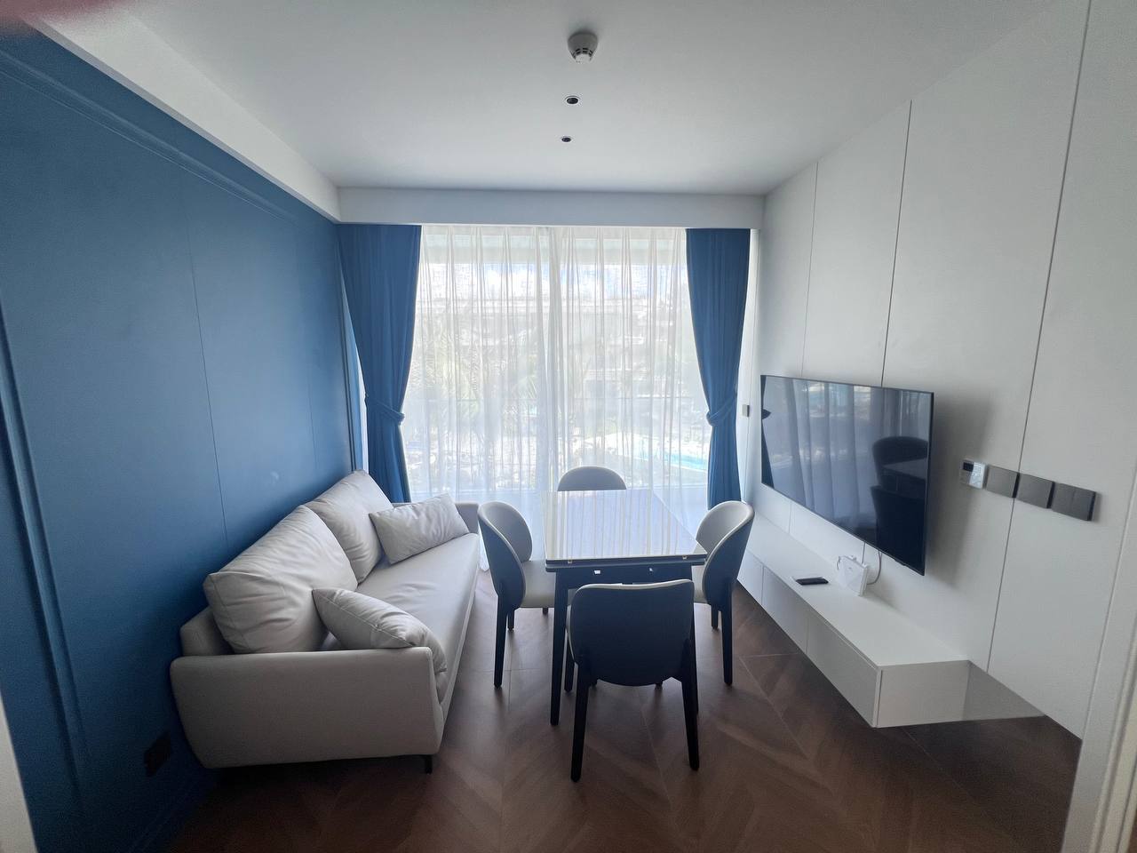 Продажа новых апартаментов у пляжа