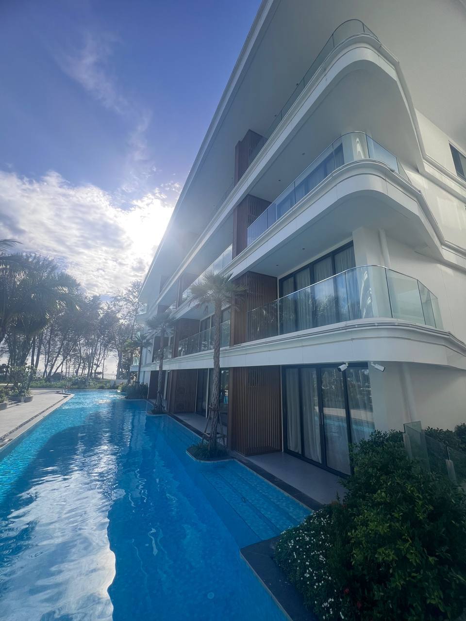 Продажа новых апартаментов у пляжа