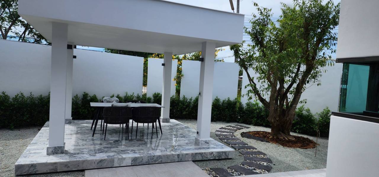 Аренда новой виллы в Чалонге