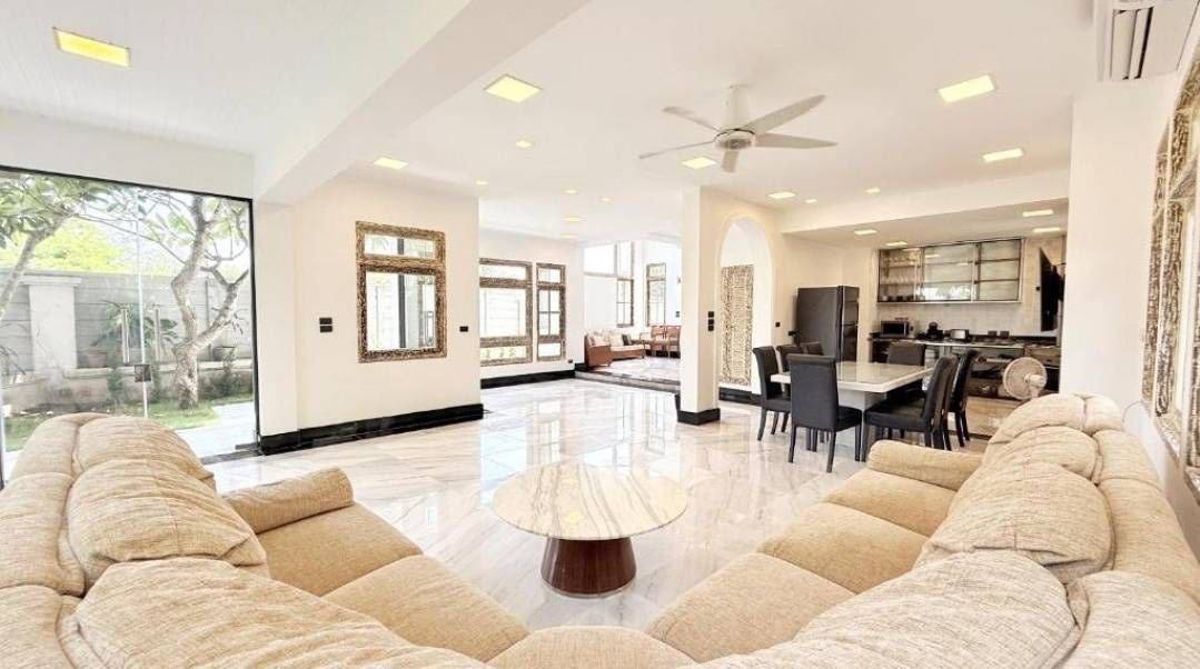 Аренда виллы на первой линии моря