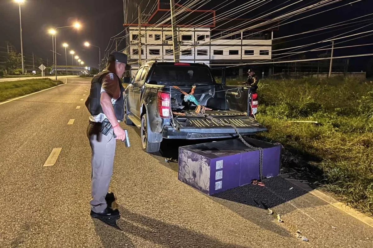 Ограбление банкомата в Таиланде