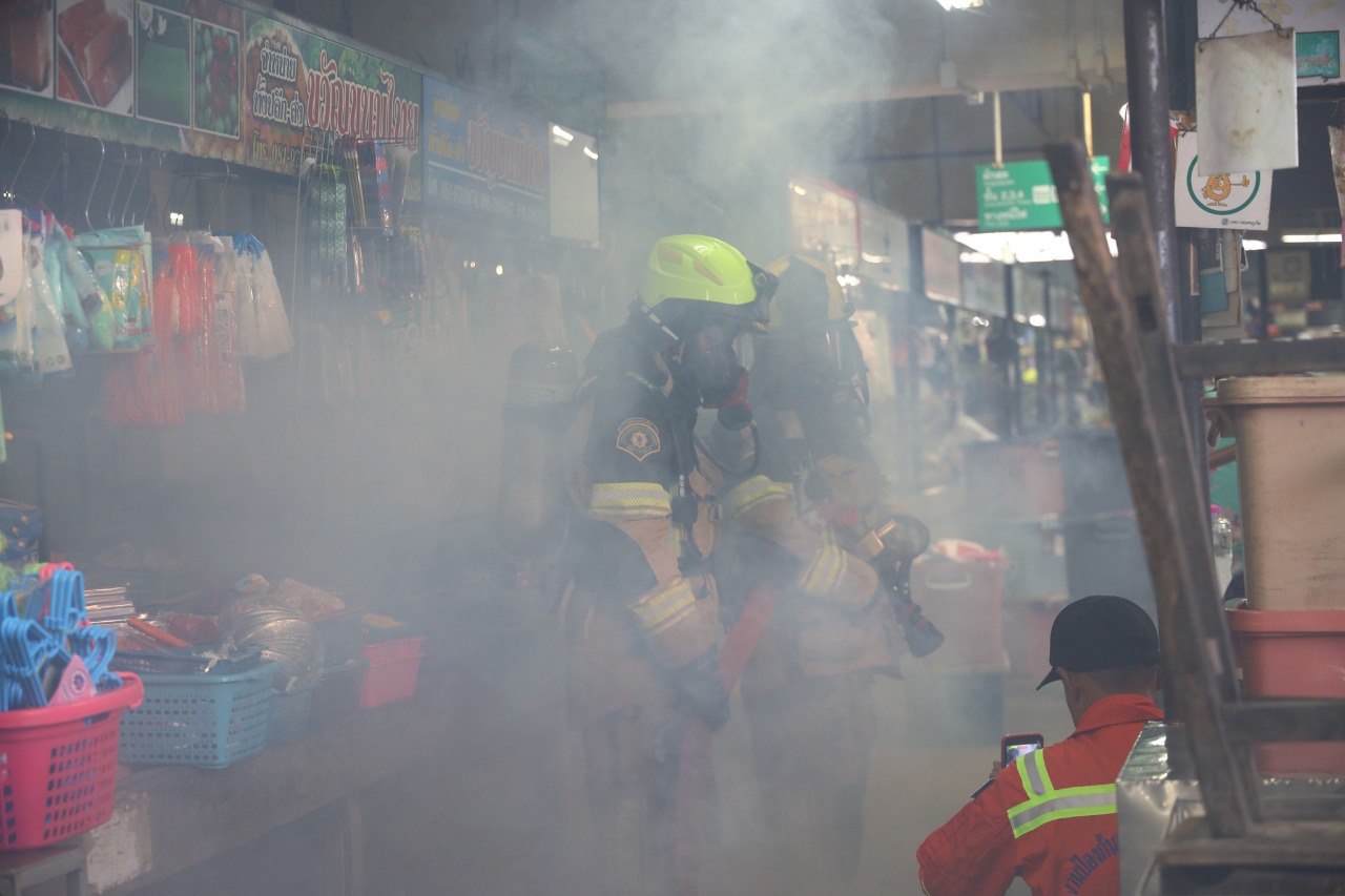 Учебный пожар на рынке в Пхукете