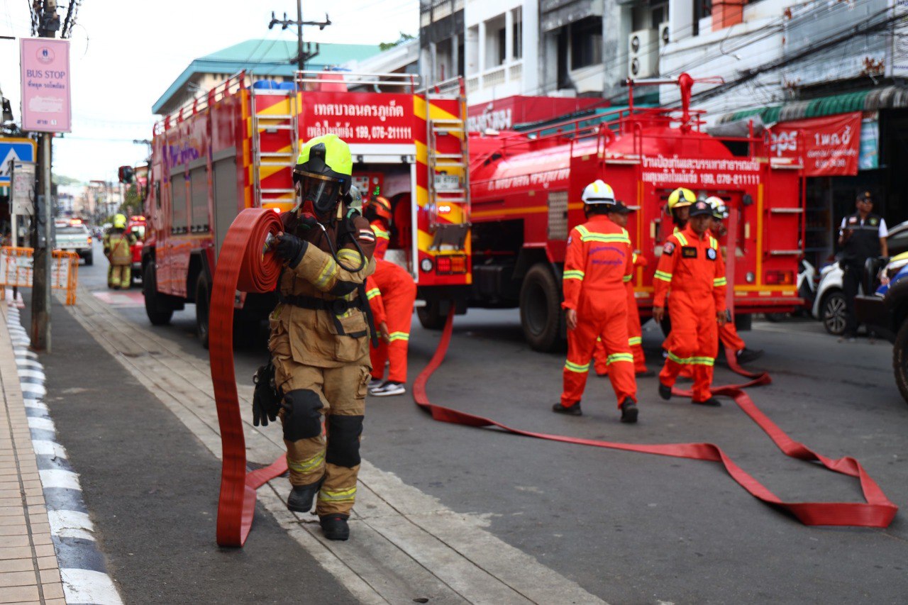 Учебный пожар на рынке в Пхукете