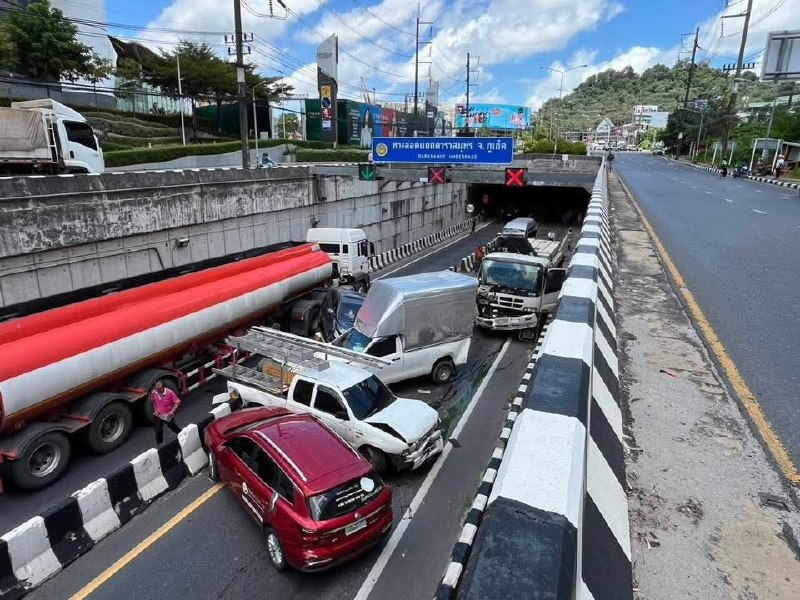 Массовая авария в туннеле на Пхукете
