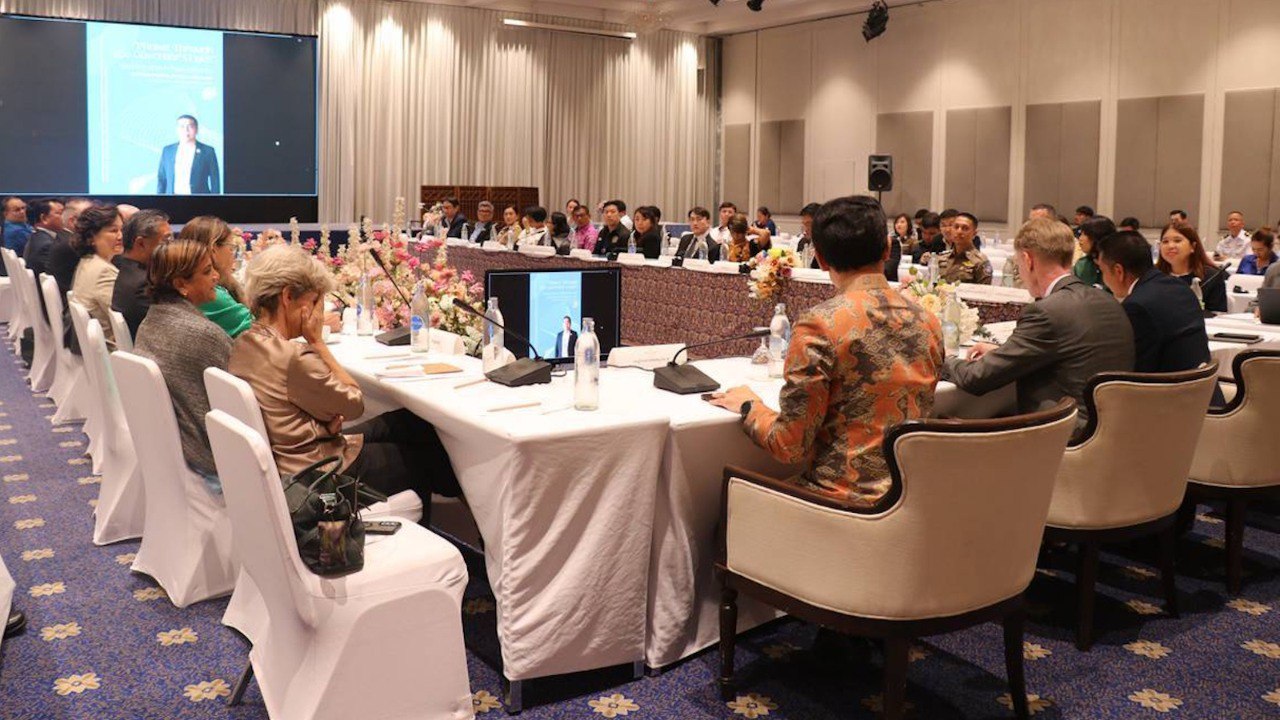 Семинар с участием иностранных консулов