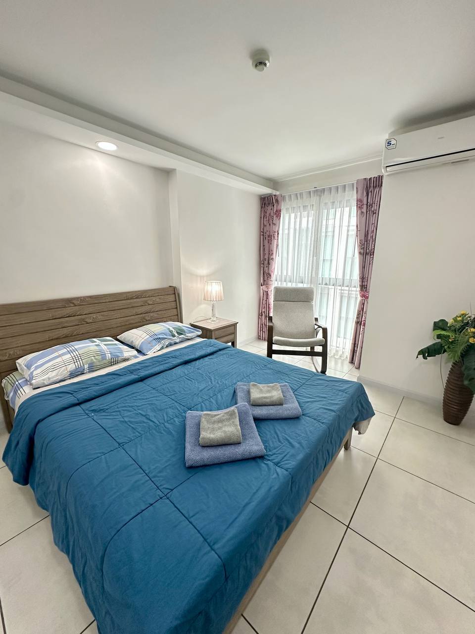 Современный жилой комплекс на Пратамнаке