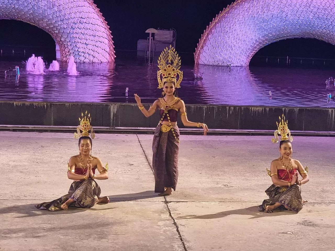 Иммерсивное шоу о культуре Таиланда