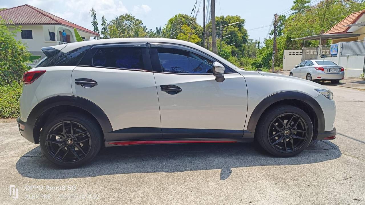 Продажа Mazda 3, 2017 года