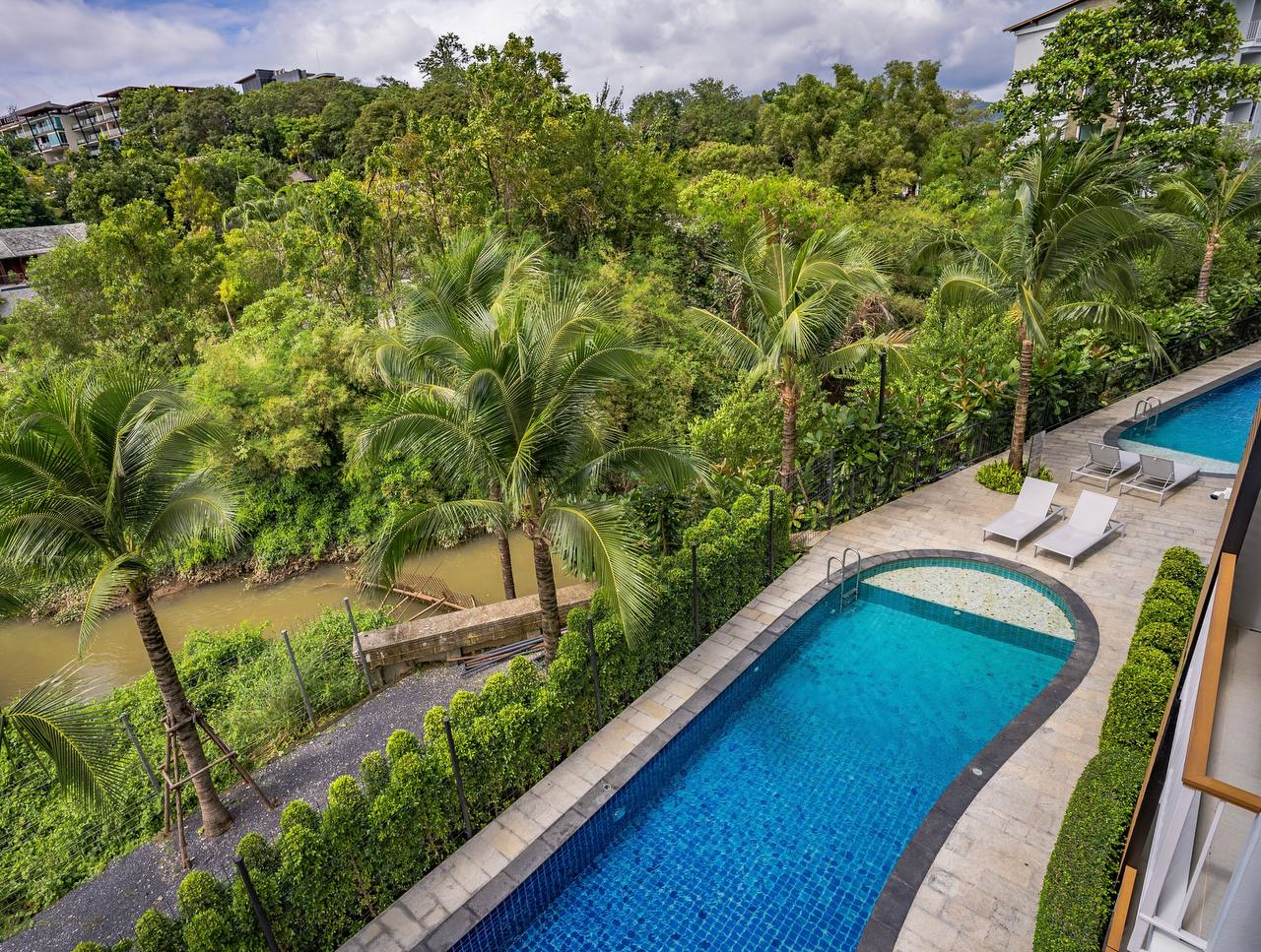 Аренда апартаментов с видом на бассейн