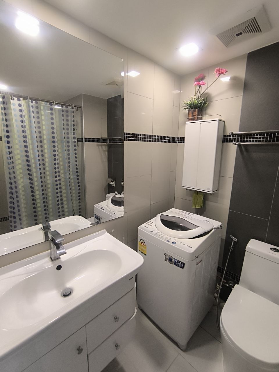 Аренда студии в кондоминиуме