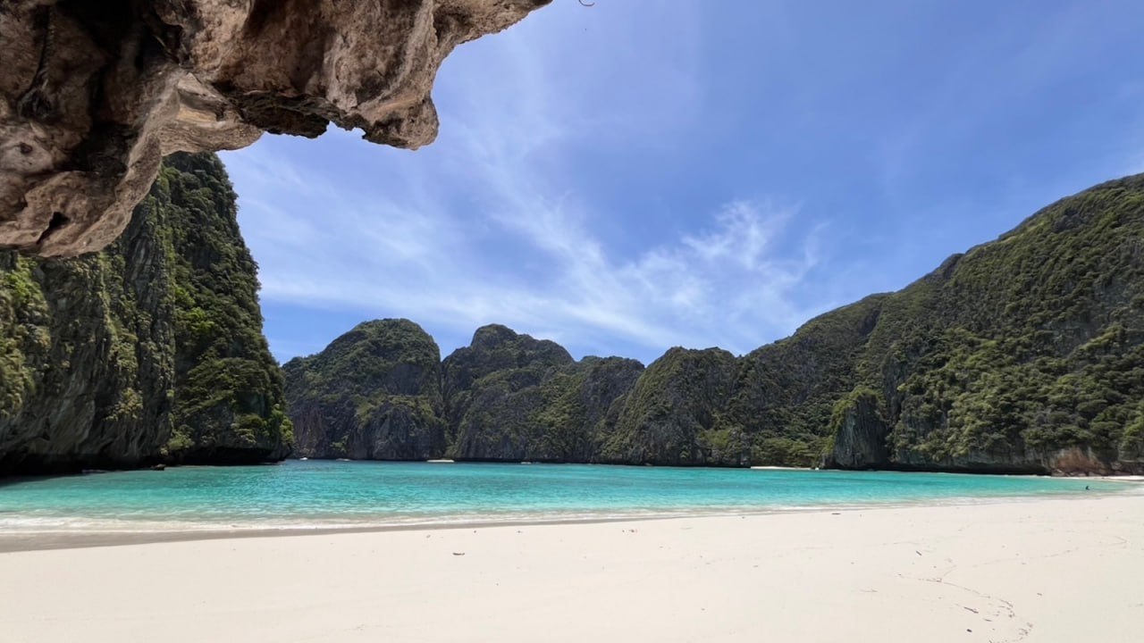 Майя Бэй открыта для посещения