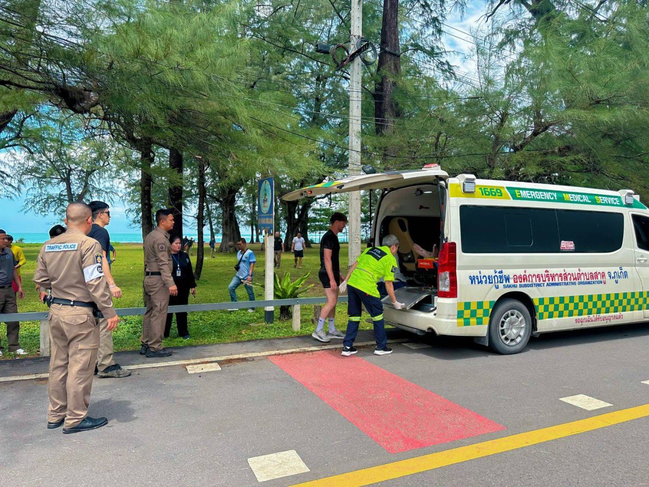 Иностранец утонул на пляже Най-Янг