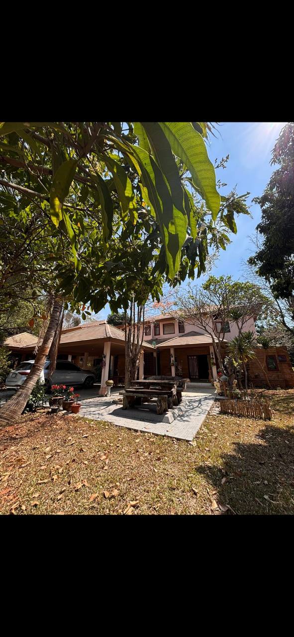 Продажа загородного дома в Кхао Яй