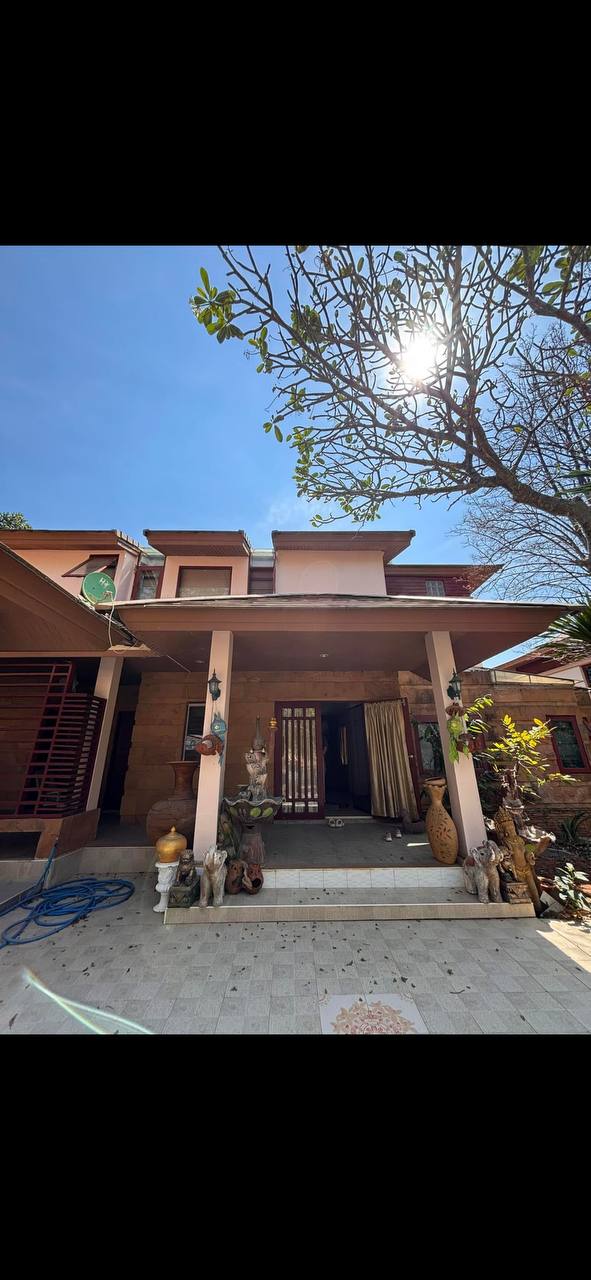 Продажа загородного дома в Кхао Яй