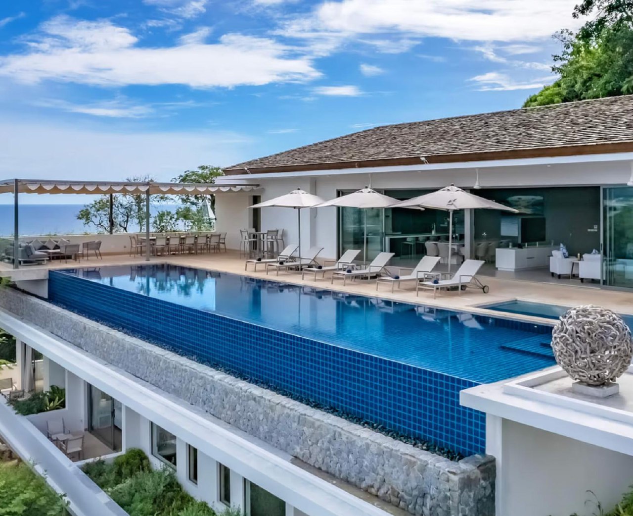 Аренда виллы с видом на океан