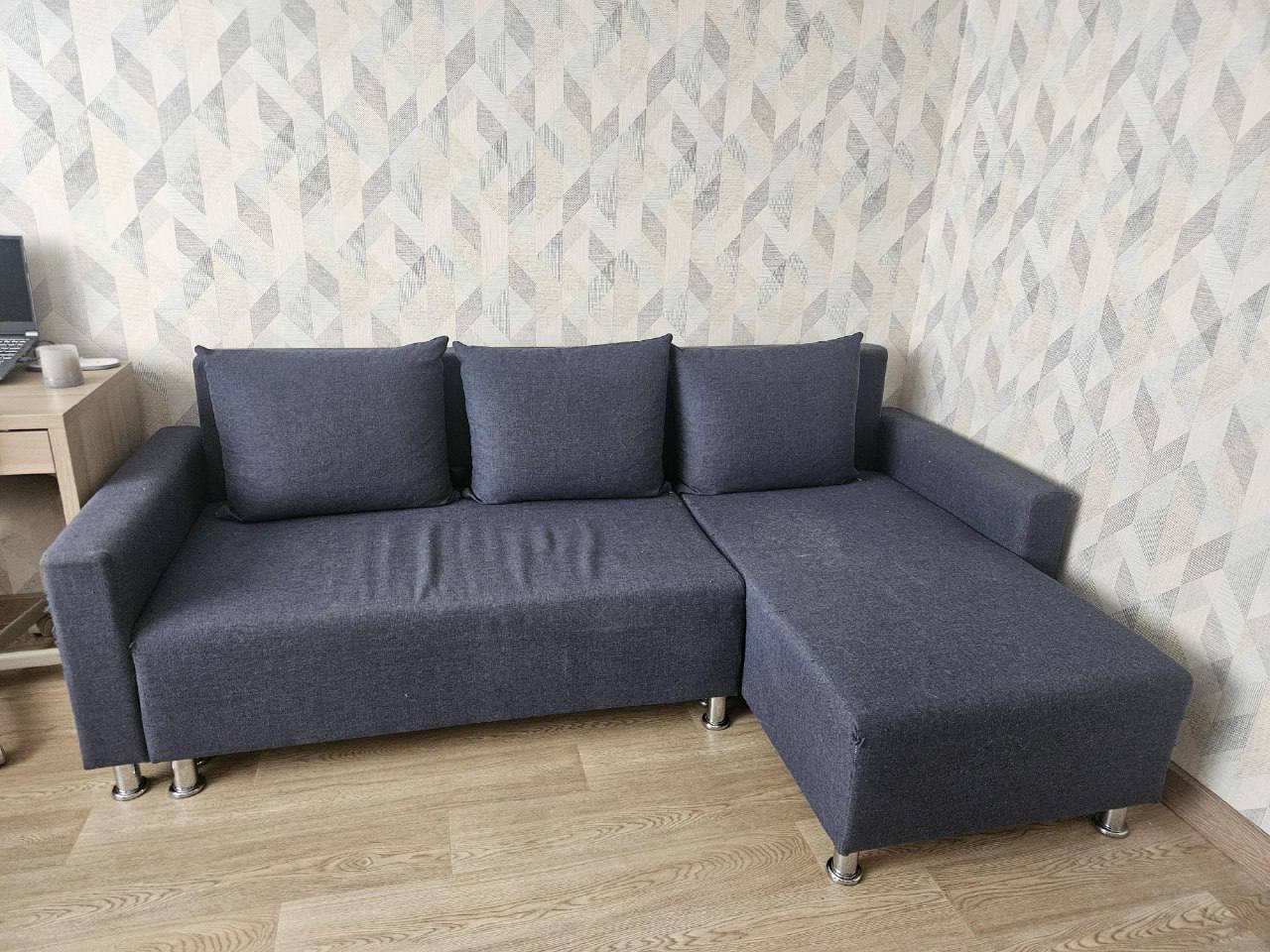 Отдаю вещи бесплатно из-за переезда