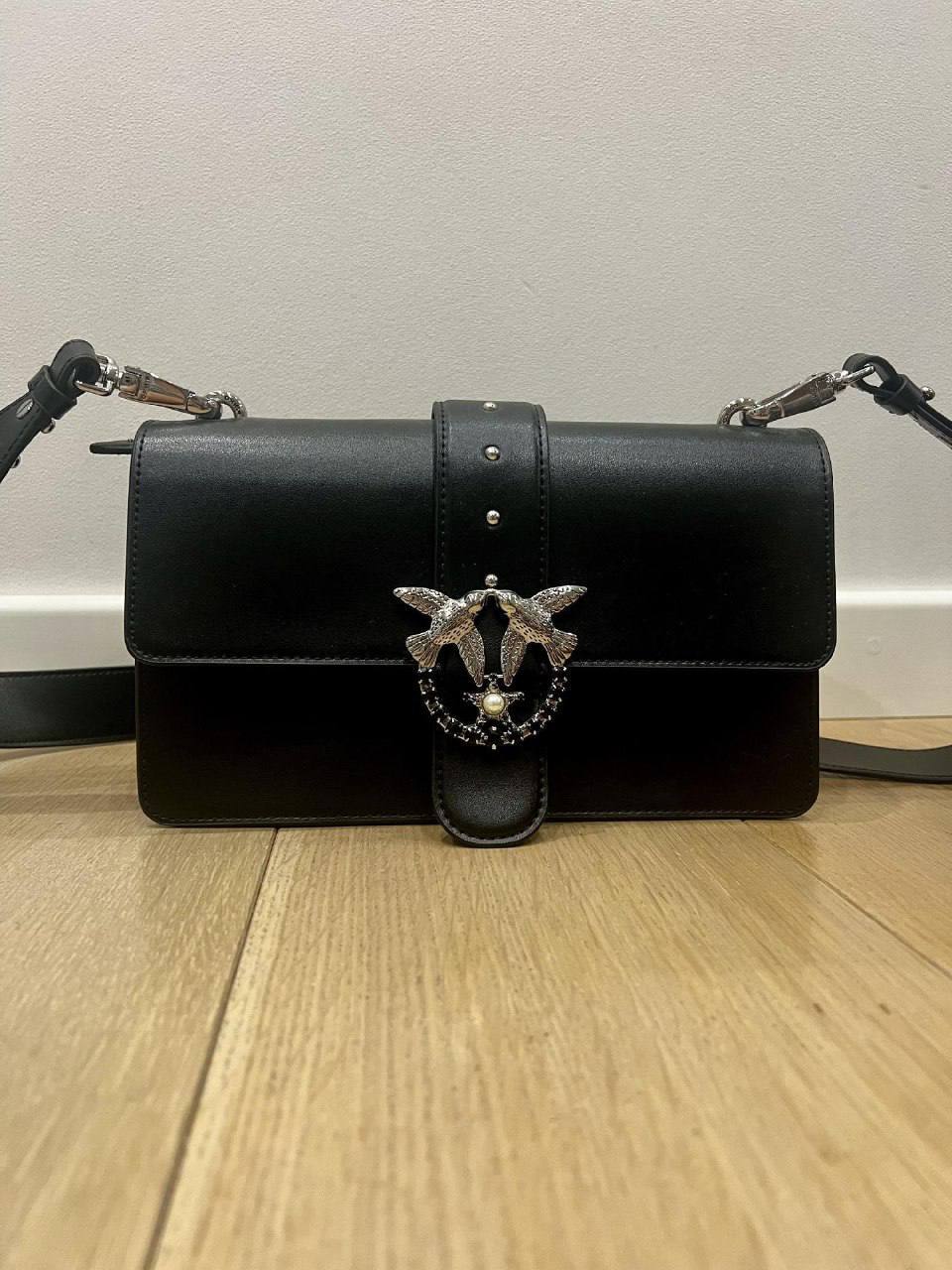 Отдаю вещи бесплатно из-за переезда