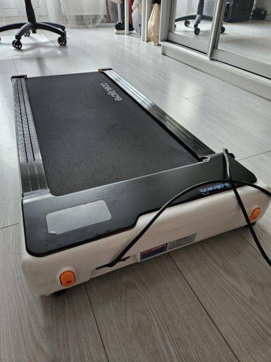 Отдаю вещи бесплатно из-за переезда