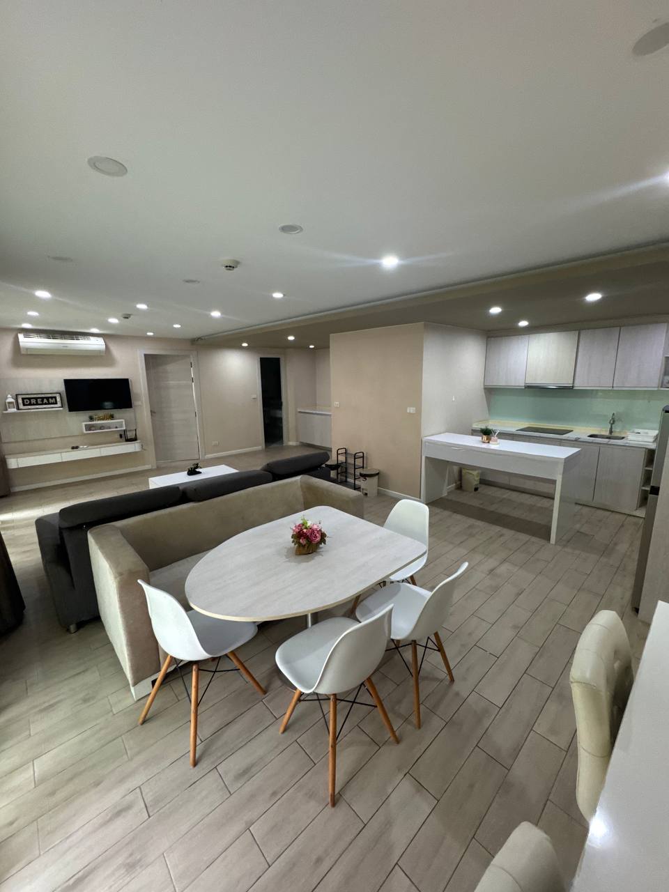 Аренда жилья в Паттайе с видом на бассейн