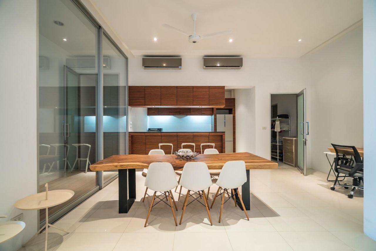 Аренда апартаментов с бассейном в Сурине