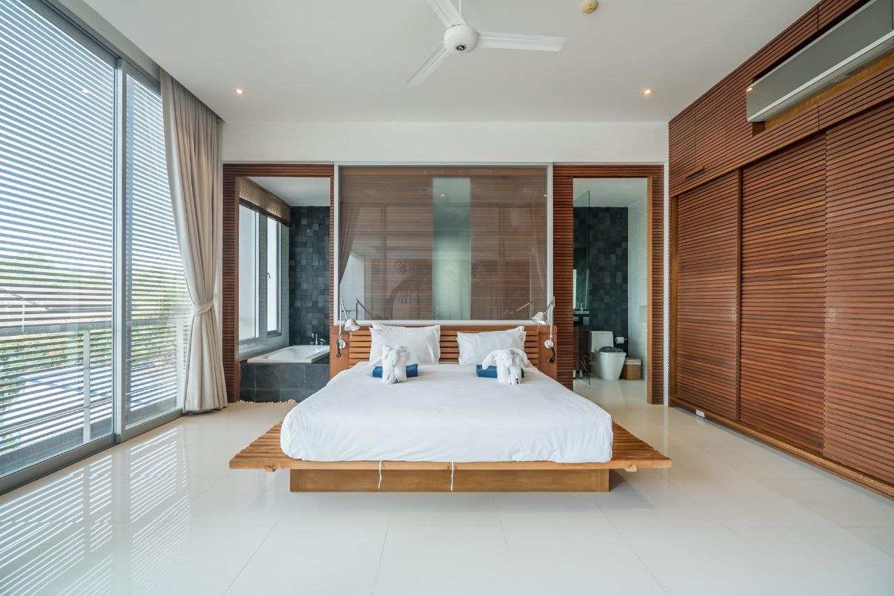 Аренда апартаментов с бассейном в Сурине