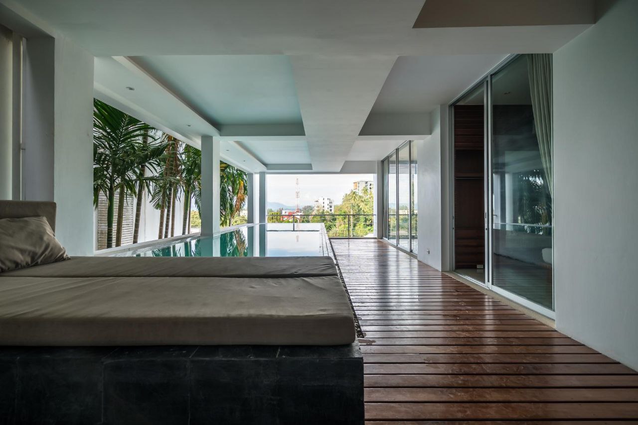 Аренда апартаментов с бассейном в Сурине