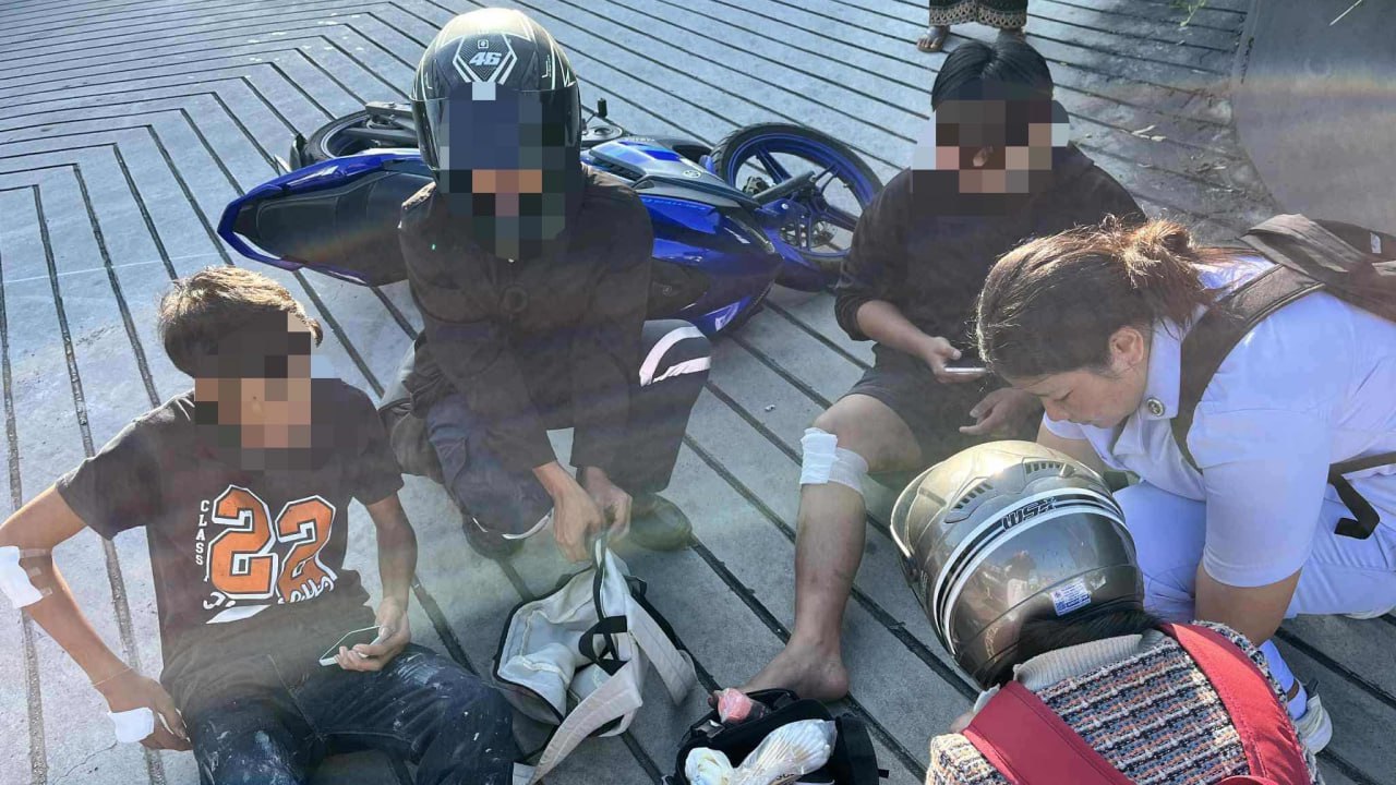 Пхукетская больница отметила сотрудниц