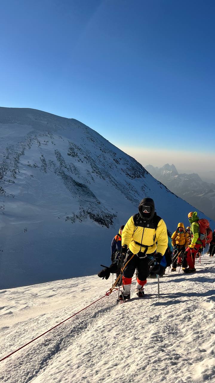 Восхождение на Эльбрус, август 2025