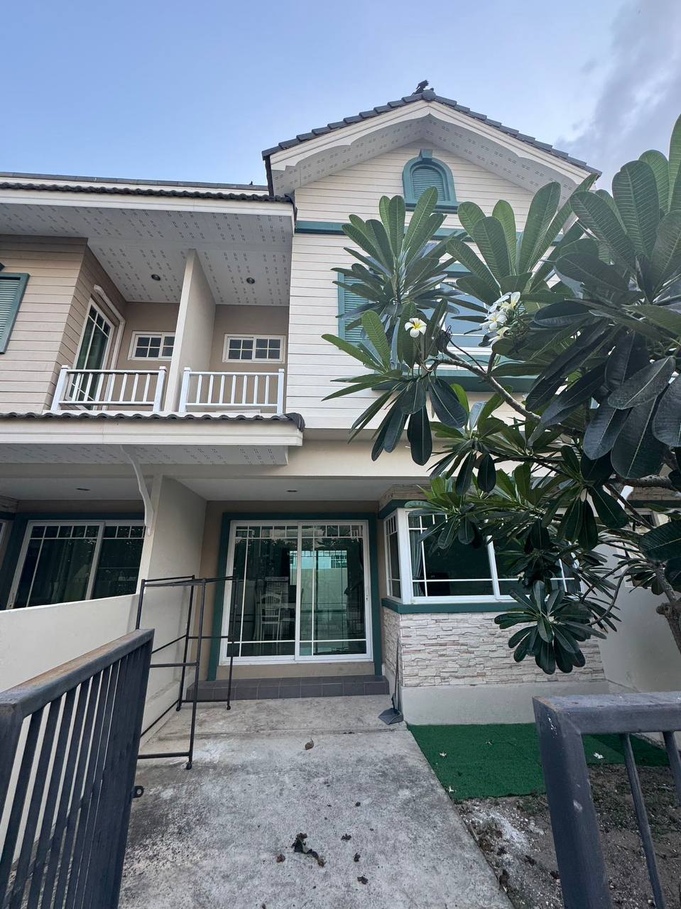 Сдача дома в Бристол Парк