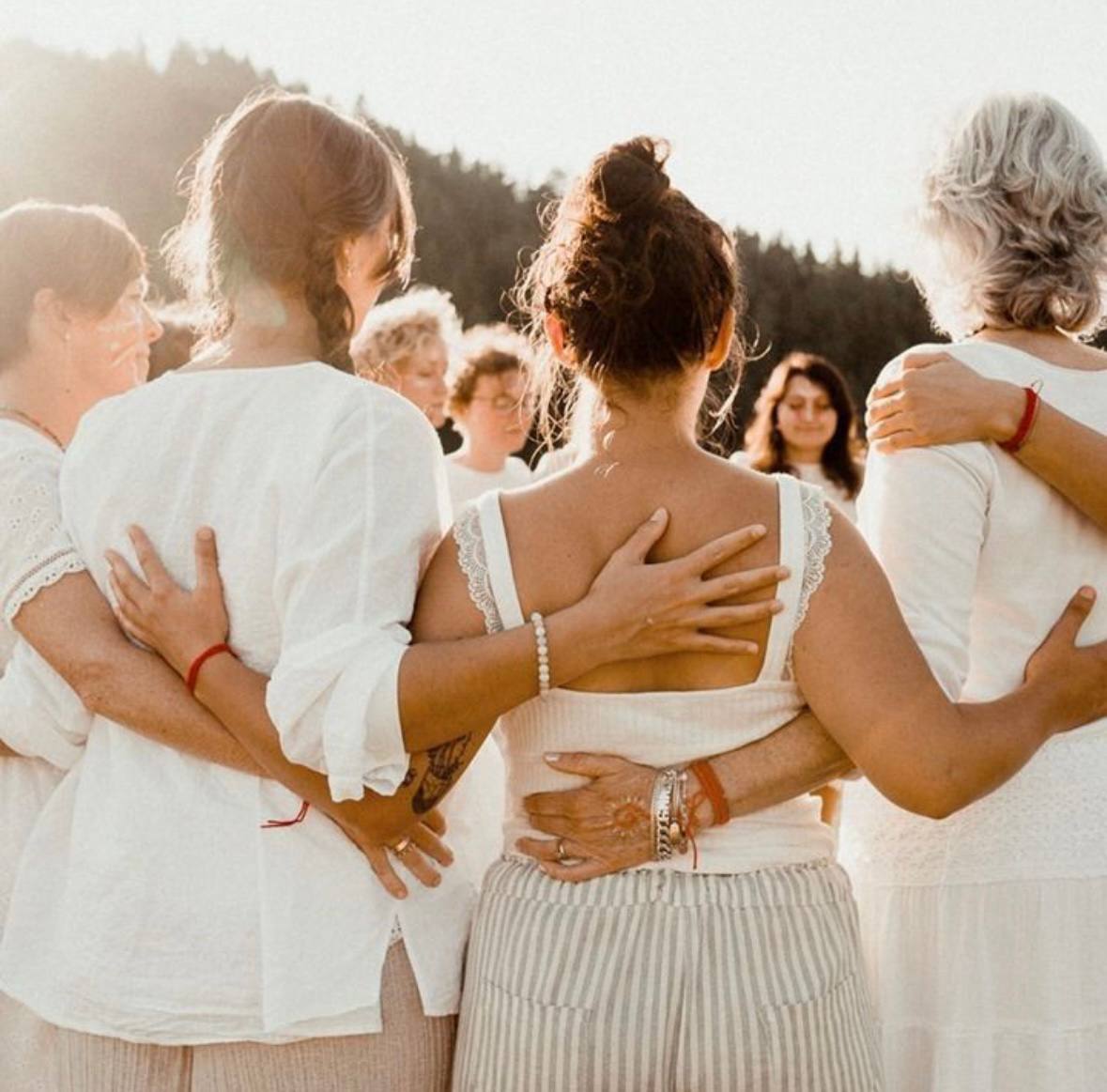 Приглашение на обнимательную встречу