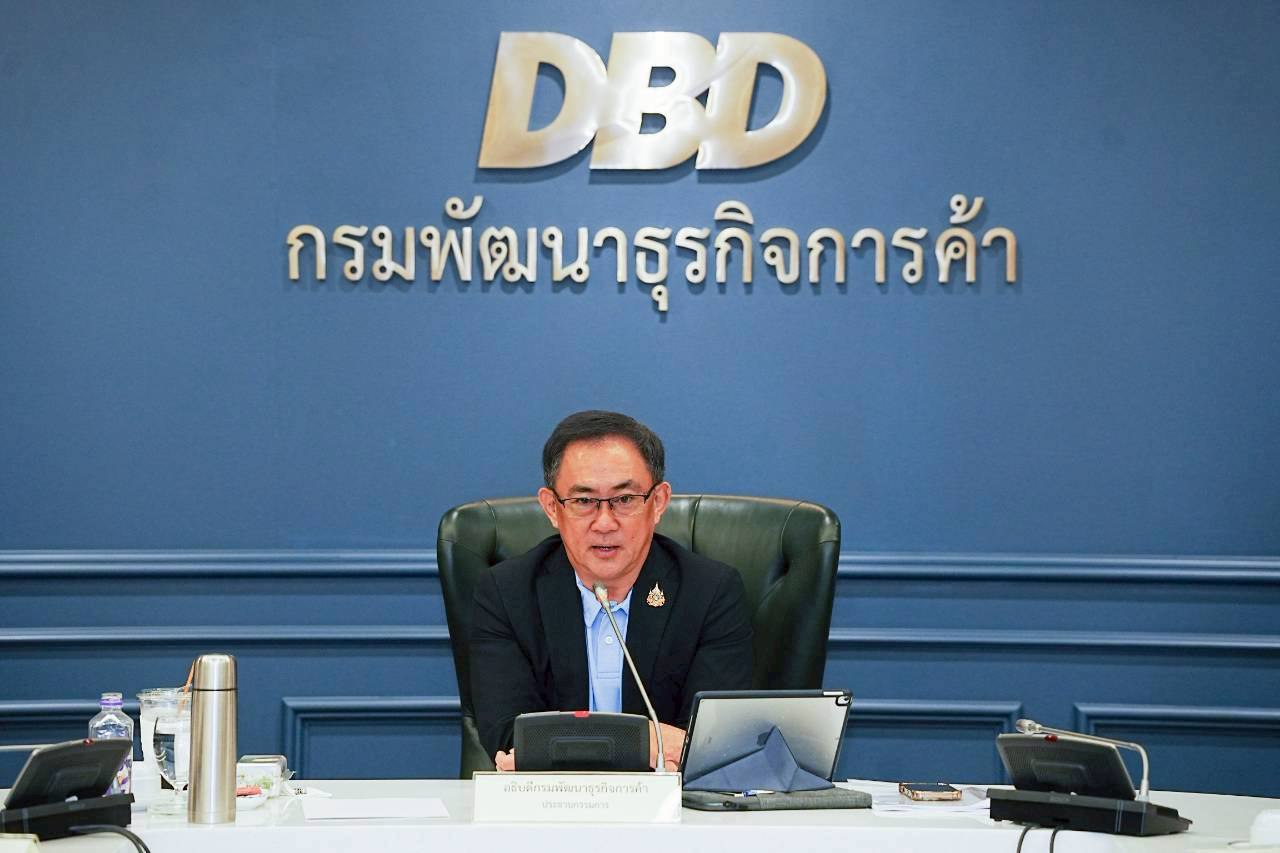 Новый глава борется с незаконными схемами