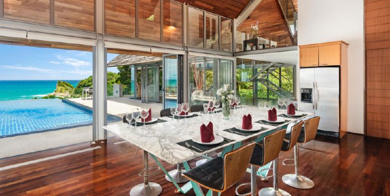 Посуточная аренда виллы на скале