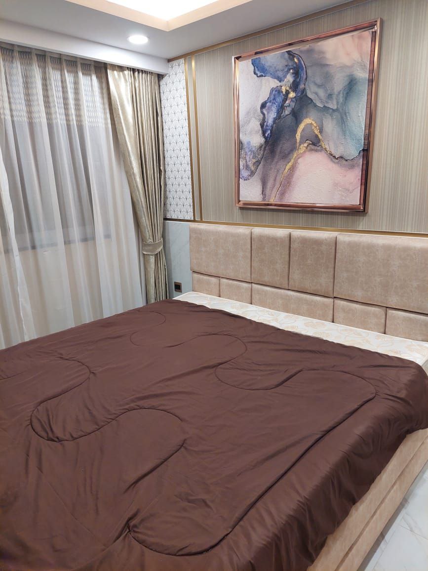 Аренда нового кондо с видом на сад