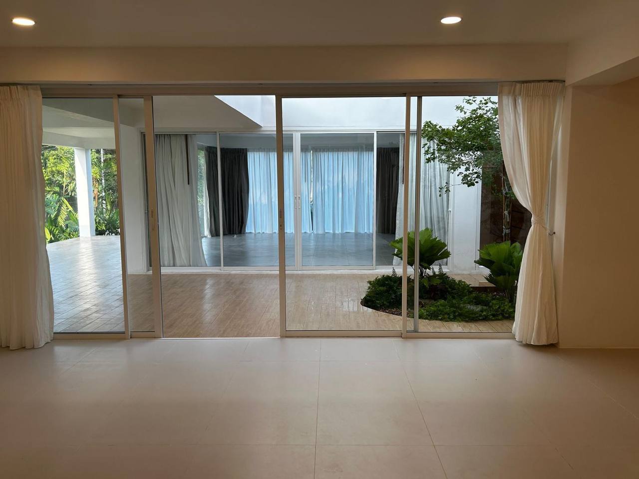 Роскошная вилла 6 спален с бассейном