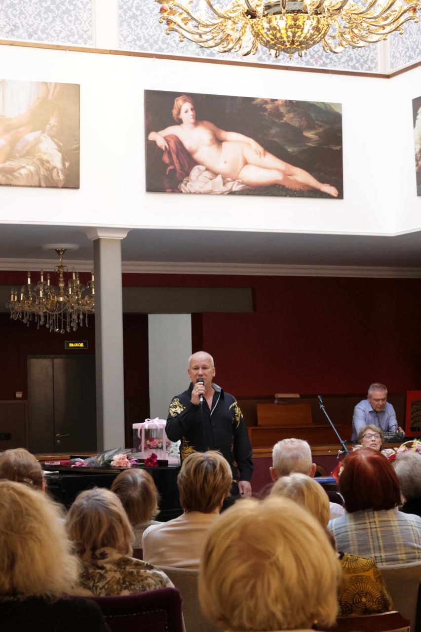 Необычный День учителя